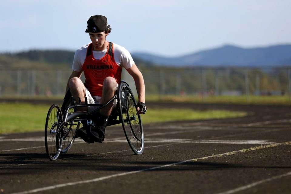 image for Oregon teen returns to track competition as para-athlete after crash