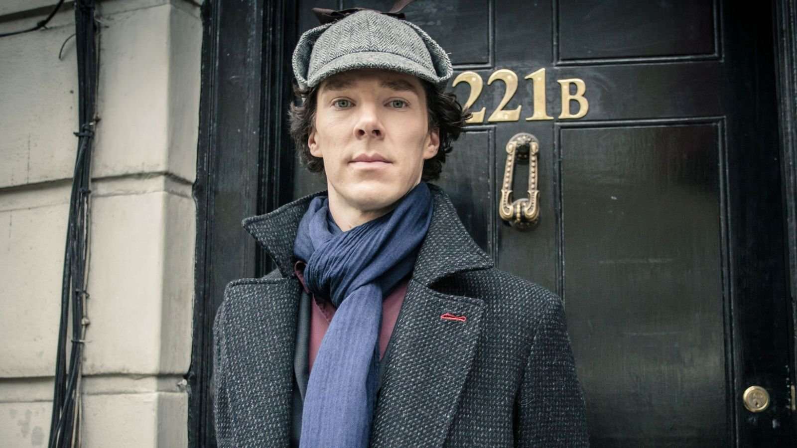 image for Sherlock star Benedict Cumberbatch 'saves cyclist who was being attacked'