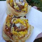 image for [Homemade] Ham, cheese and egg breakfast pinwheels.