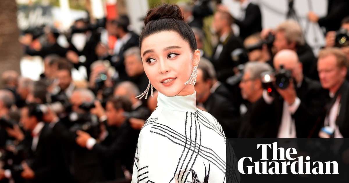 image for China caps film star pay, citing 'money worship' and fake contracts