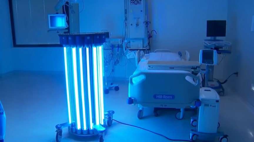 image for UV Bacteria-Killing Robot Cleans Hospital Rooms far Better than Humans