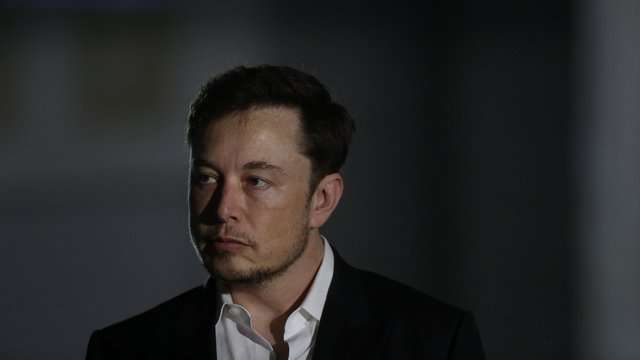 image for Elon Musk pledges to fund fixing water in Flint homes contaminated above FDA levels