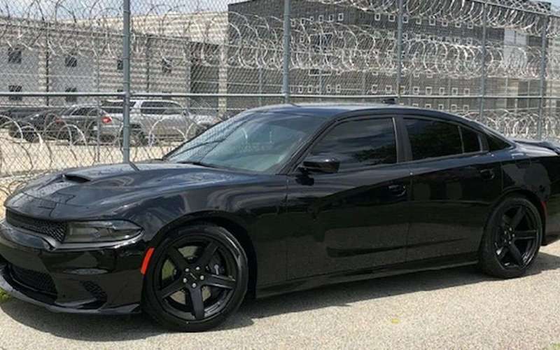 image for Feds order Georgia sheriff to return $69G spent on Hellcat muscle car