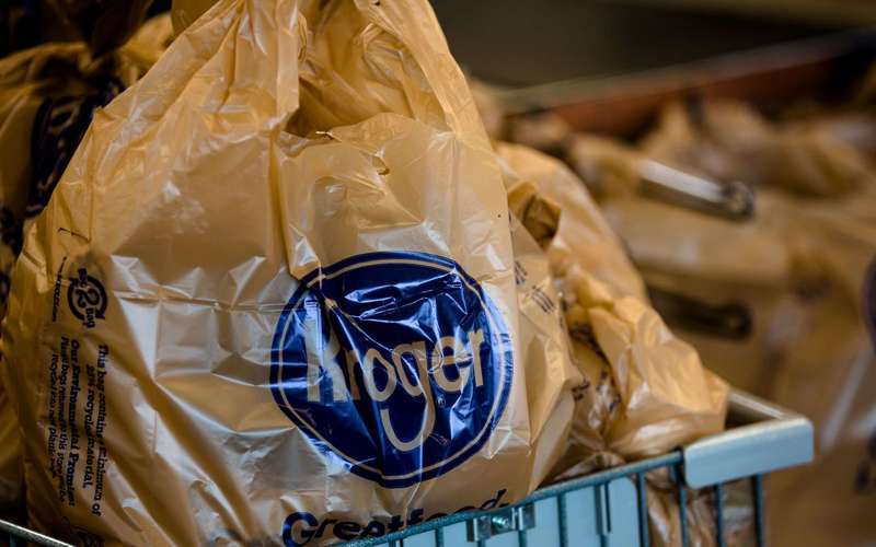 image for Kroger to ban plastic checkout bags by 2025. CEO Rodney McMullen says 'The plastic shopping bag's days are numbered.'