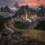 image for Canada the beautiful! I finally made the hike out to Mount Assiniboine and was treated to a beautiful sunset [OC][3000x2400]