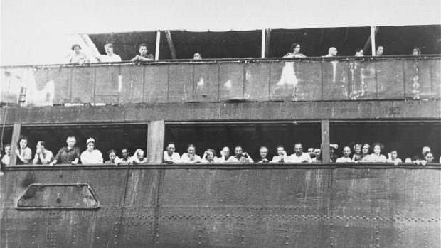 image for Trudeau to apologize Nov. 7 for 1939 decision to turn away Jewish refugees fleeing Nazis