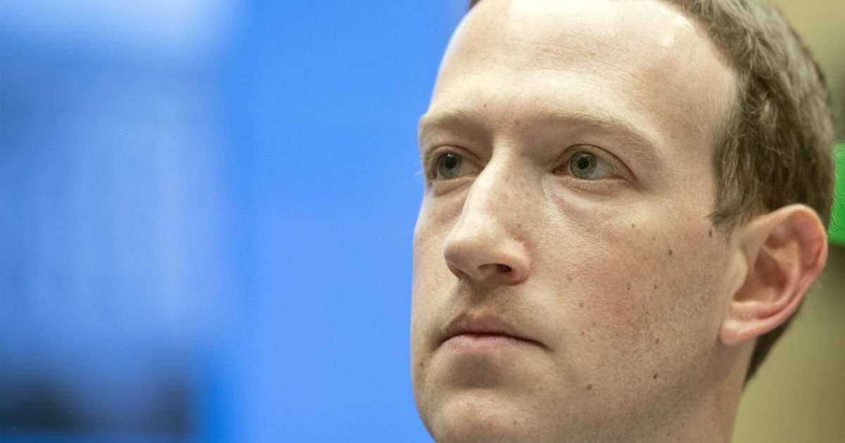 image for Hacker says he'll livestream deletion of Zuckerberg's Facebook page
