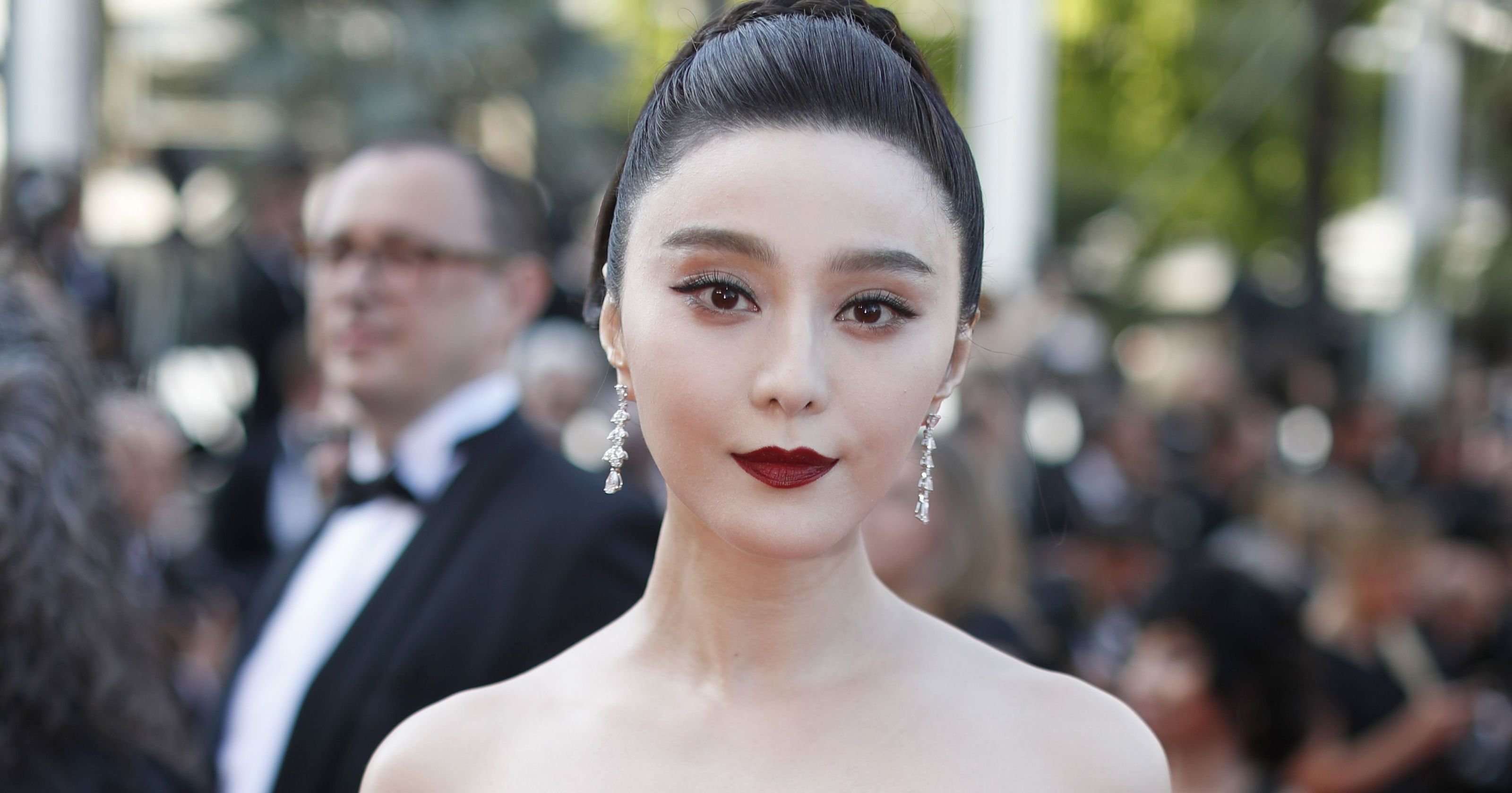 image for Bruce Willis film 'Air Strike' canceled after co-star Fan Bingbing disappears