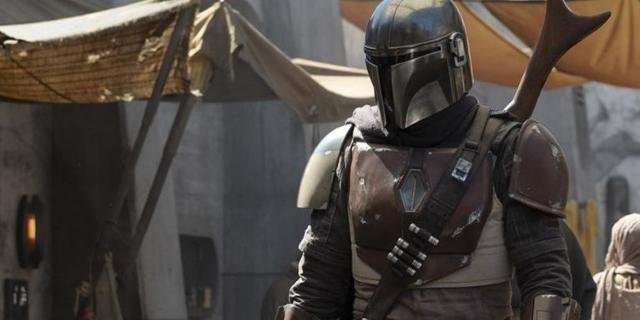 image for Star Wars: Lucasfilm Reportedly Relying on 'The Mandalorian' to Revive Interest in the Saga
