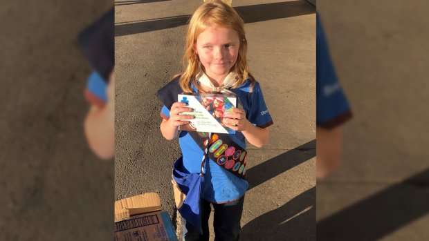 image for Nine-year-old sells out of Girl Guide cookies in front of cannabis store on first day