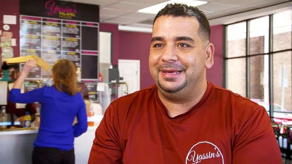 image for Syrian refugee opens restaurant in Tennessee, wins title of 'Nicest Place in America'