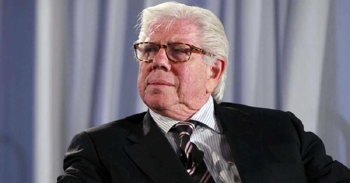 image for Carl Bernstein: Trump preparing to call midterm elections 'illegitimate' if Democrats take power
