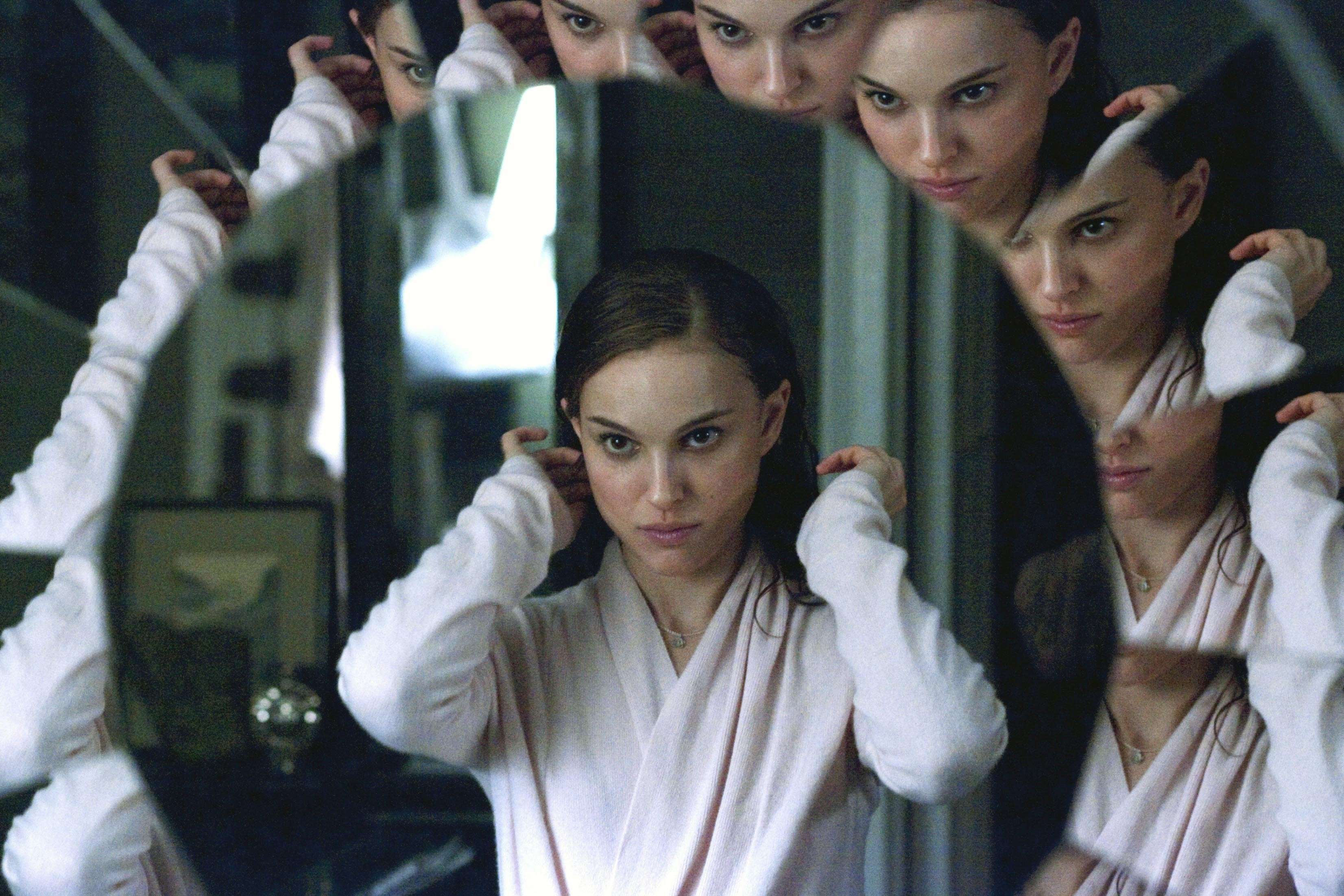image for Natalie Portman Thought ‘Black Swan’ Was Going to Be a Docudrama, Admits She Was ‘Completely Surprised’ by the Final Cut