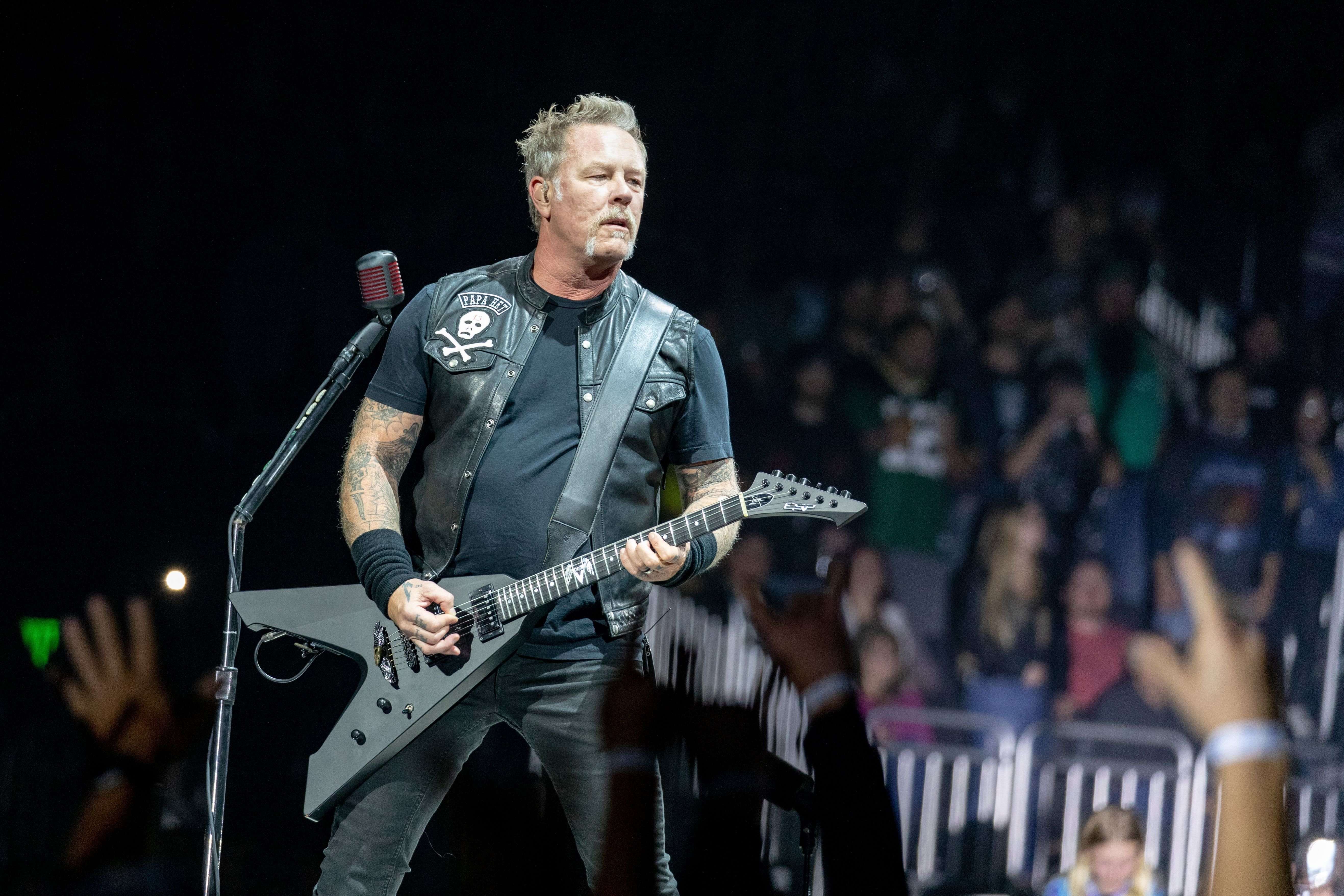 image for Metallica Donate $100,000 to California Wildfire Relief Efforts