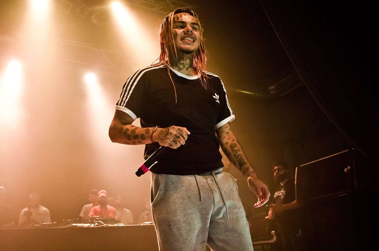 image for 6ix9ine Facing Possible Life Sentence in Prison