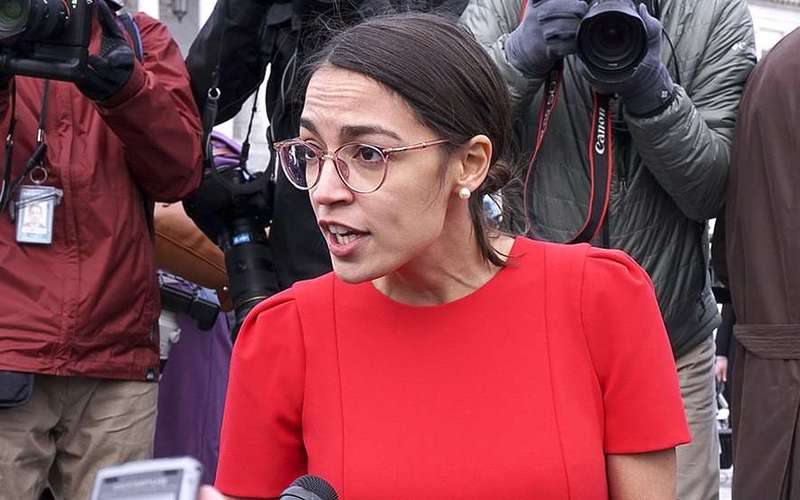 image for Ocasio-Cortez on border tensions: Applying for refugee status isn't a crime