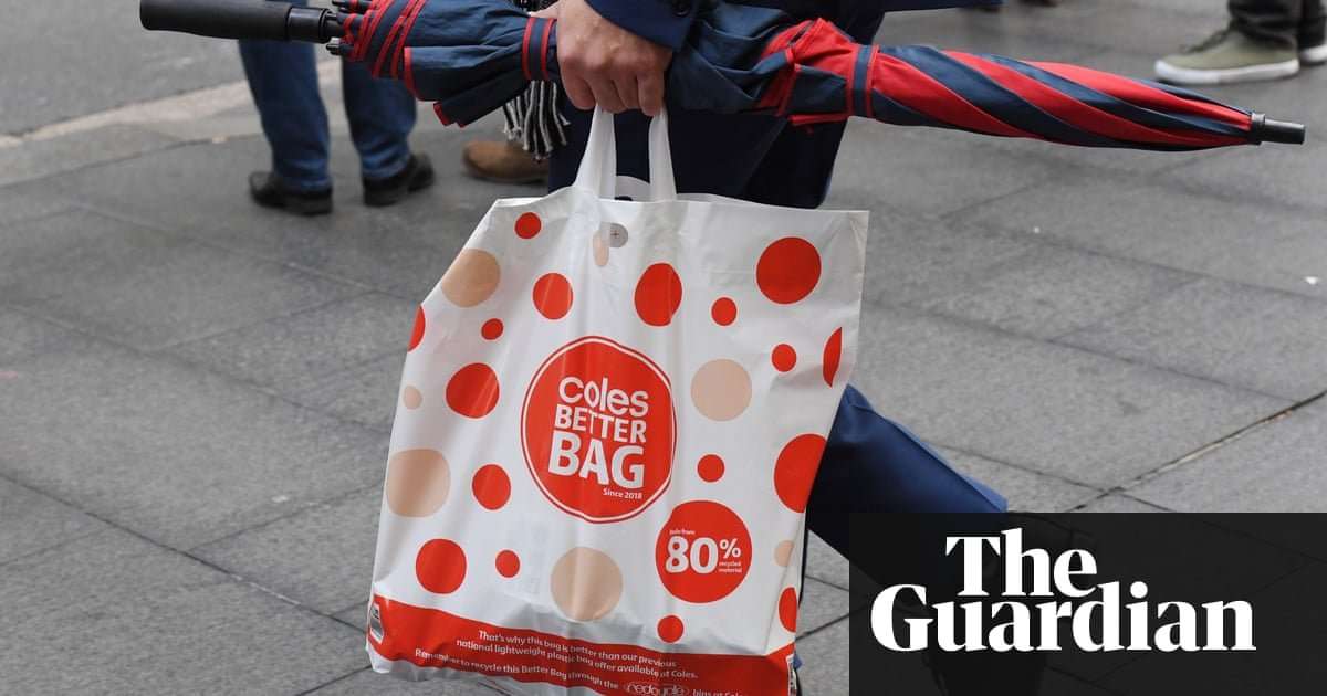image for Supermarket ban sees '80% drop' in plastic bag consumption nationwide