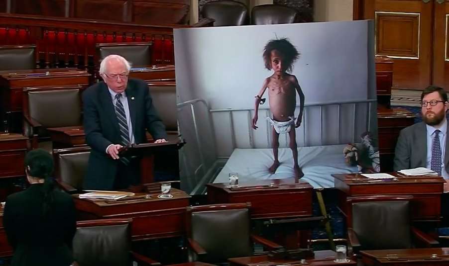 image for 'What a Despicable Sham': MSNBC's Chris Hayes Denounces Five House Democrats as 'Cowards' for Helping GOP to Block Yemen Vote