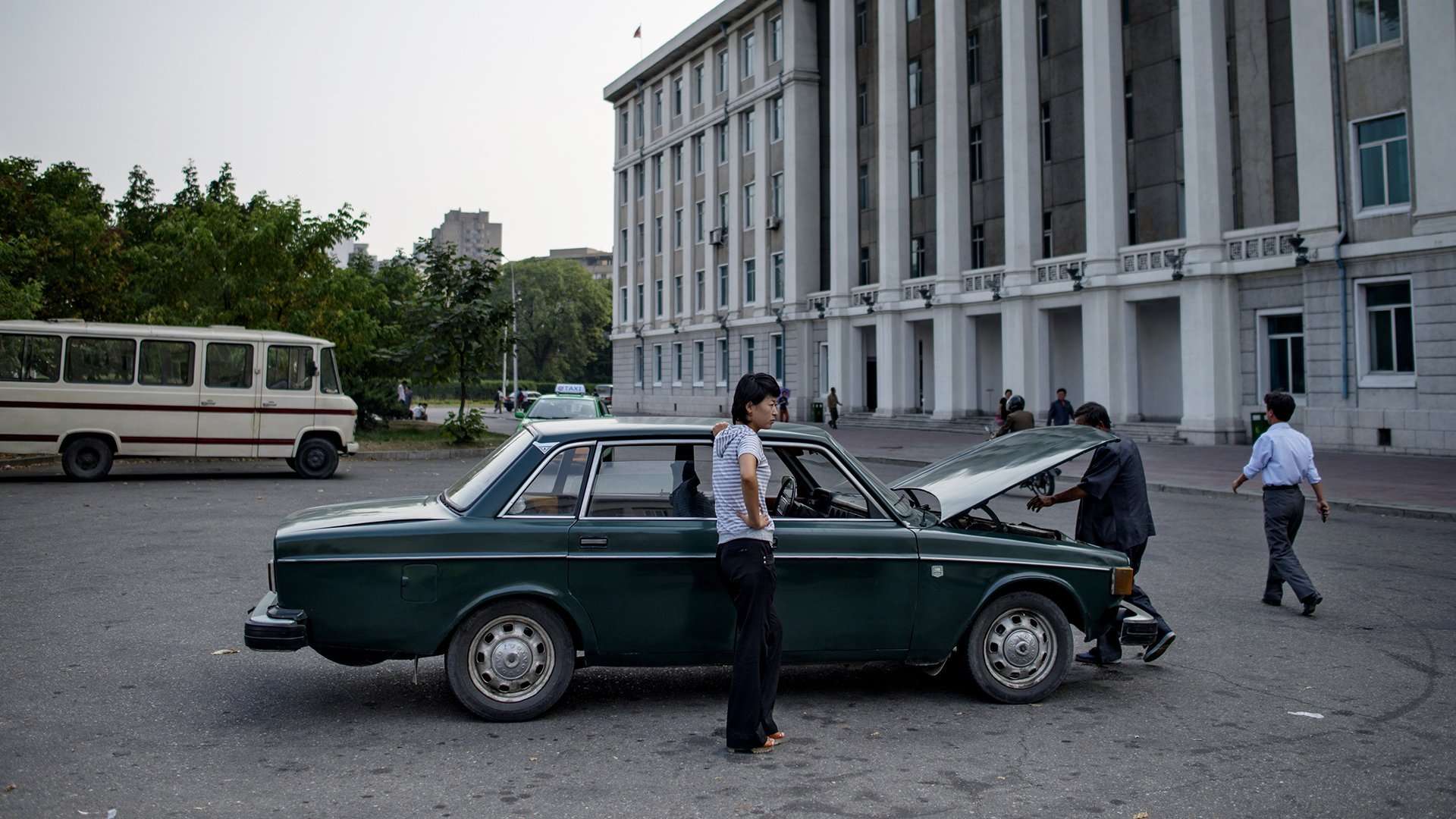 image for This Is How North Korea Once Stole 1,000 Volvos from Sweden