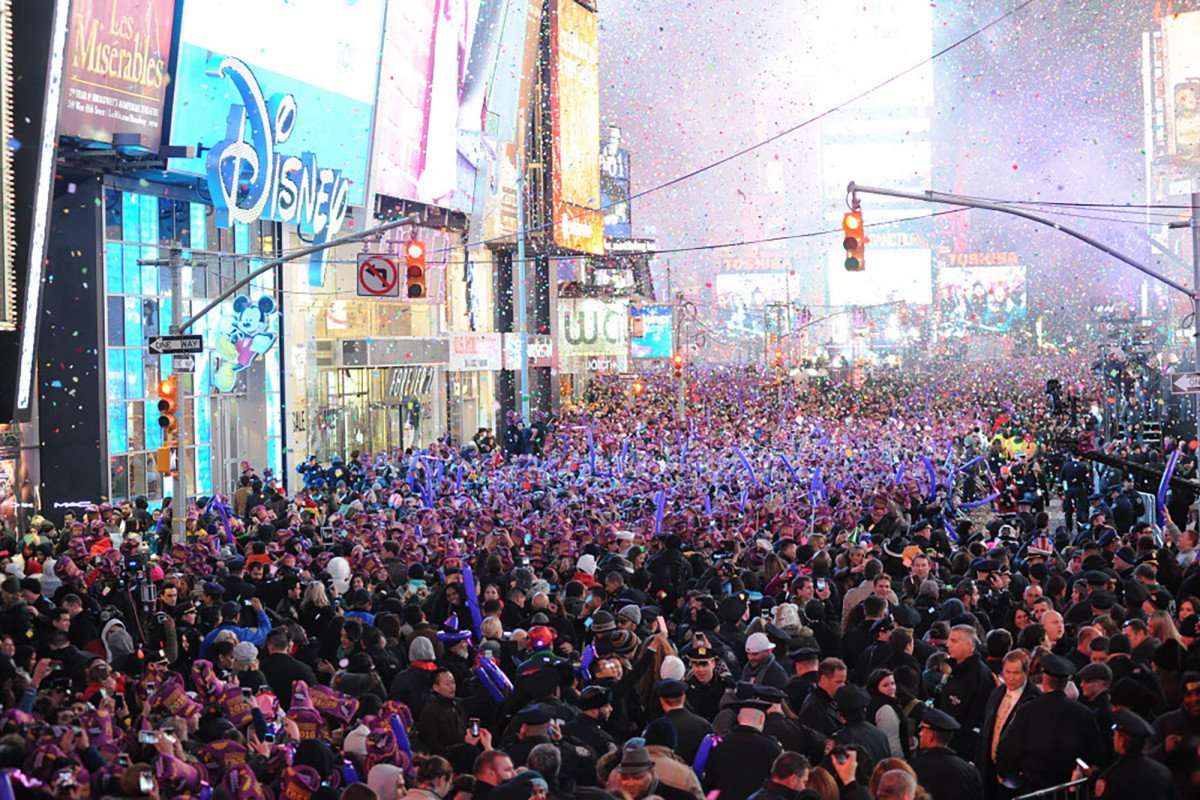 image for New Year’s Eve in Times Square sounds like a urine-soaked hell