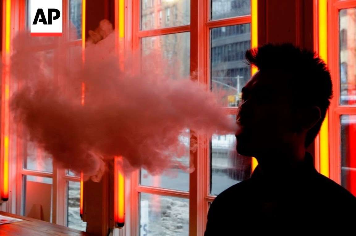 image for Fake warnings on e-cigarette ads distract kids from truth