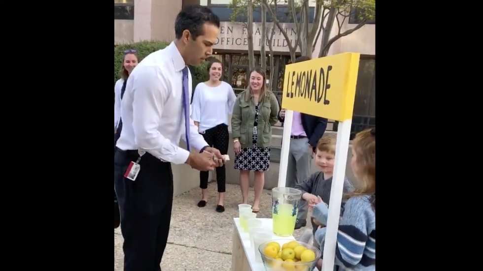 image for Texas House passes bill legalizing lemonade stands run by children
