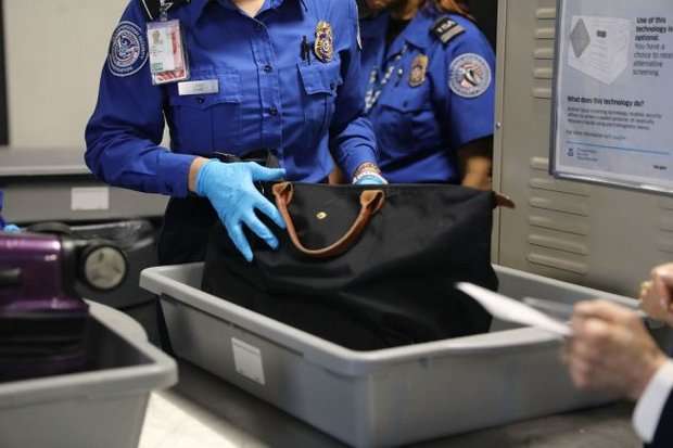 image for Laptops to Stay in Bags as TSA Brings New Technology to Airports