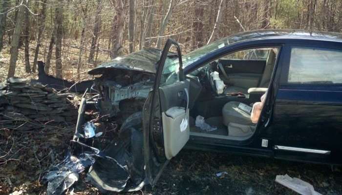 image for Woman wrecks car after she sees spider riding shotgun with her