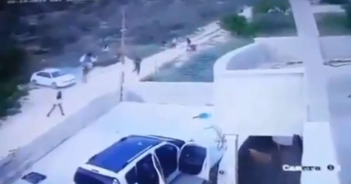 image for Jewish Settlers Filmed Attacking Palestinian Family; No Arrests Were Made
