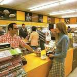 image for A 7/Eleven convienence store in 1971.