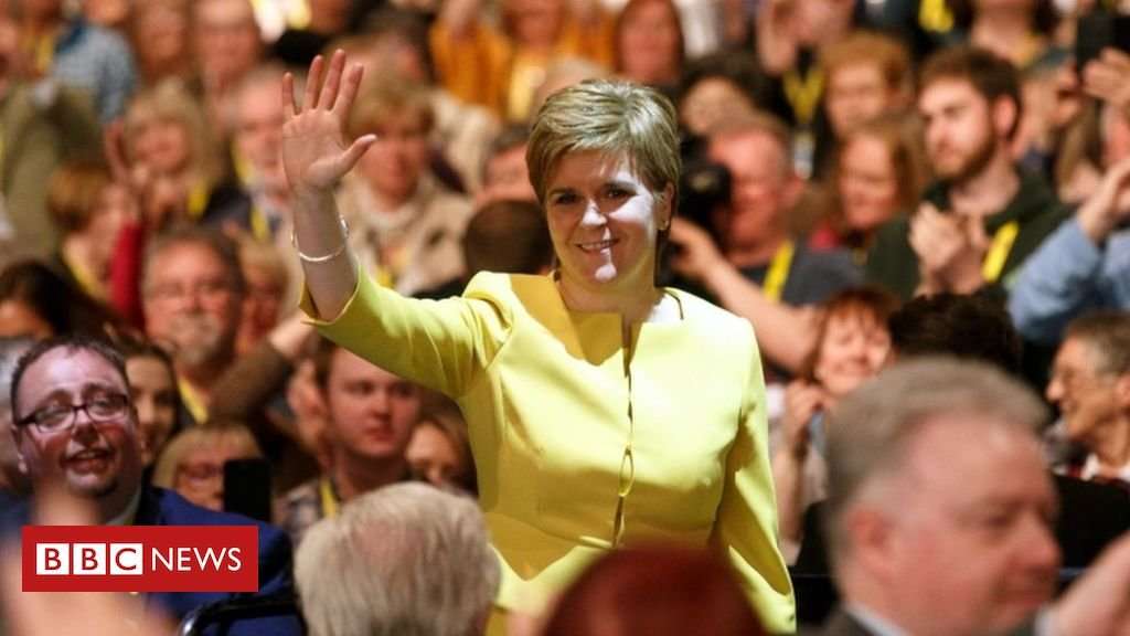 image for Nicola Sturgeon declares 'climate emergency' at SNP conference