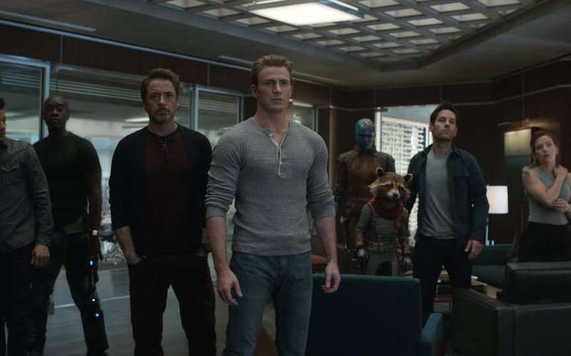 image for Oh, Snap! ‘Avengers: Endgame’ Crushes $1.2B+ Global & $859M Overseas Record Bows; Propels MCU Pics To $20B WW – International Box Office