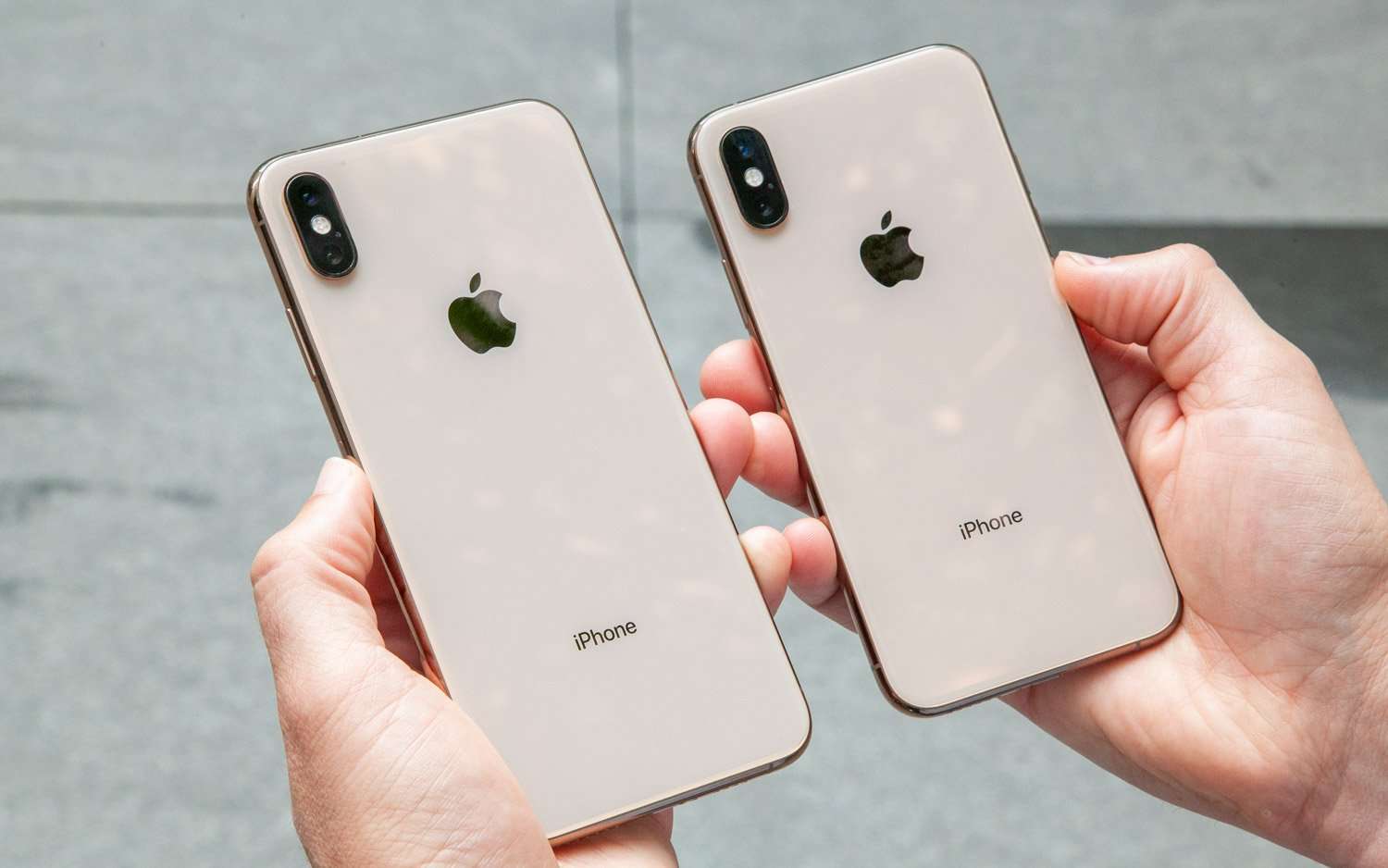 image for Apple’s iPhone Sales Continue to Slump as Services Surge