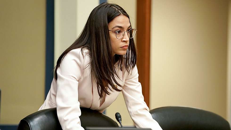 image for Ocasio-Cortez confronts CEO for nearly $2K price tag on HIV drug that costs $8 in Australia