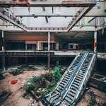 image for An abandoned mall near me, in Ohio.
