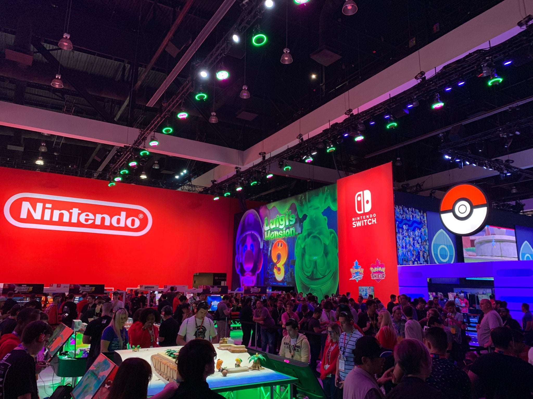 image for Pokémon auf Twitter: "It's the final day of #E32019, but we aren't slowing down yet! Follow #PokemonE3 for all the action from day 3!… "