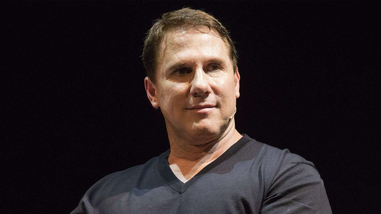image for Author Nicholas Sparks Tried to Ban LGBT Club, Student Protests at His Christian School, Emails Reveal