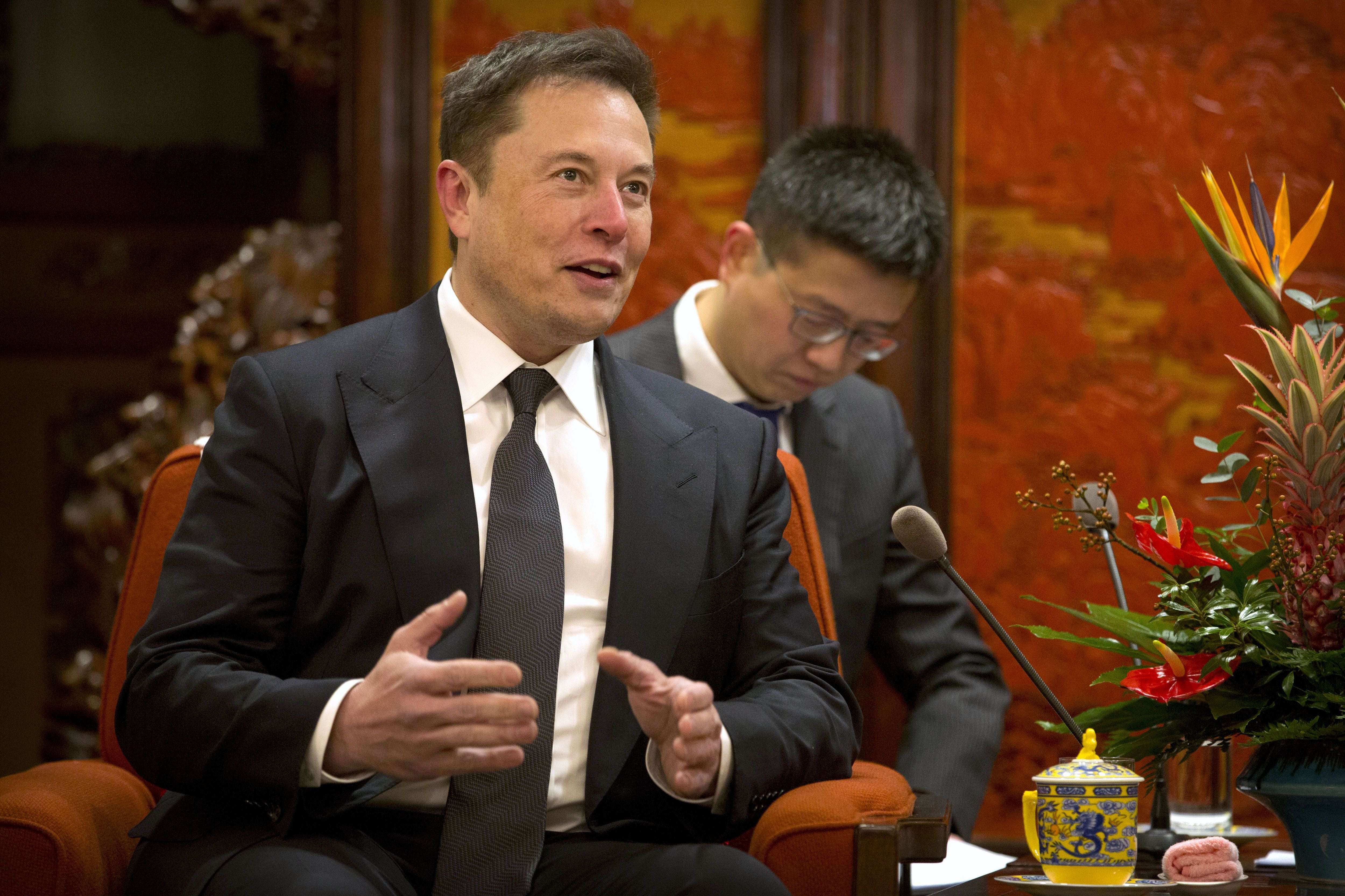 image for Elon Musk, Bill Gates and Warren Buffett agree: Now is the best time to be alive