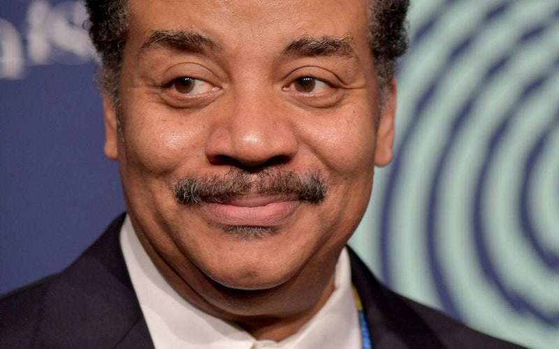 image for Neil deGrasse Tyson Cleared by Misconduct Investigation, Will Keep Museum Job