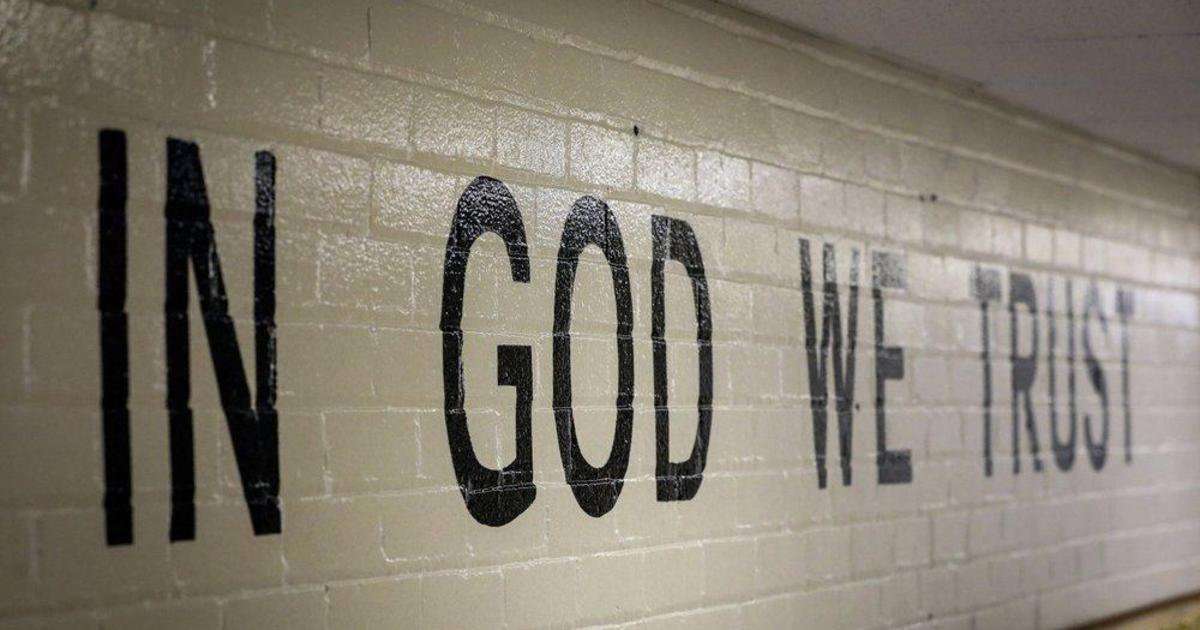 image for South Dakota will require "In God We Trust" signs in all public schools