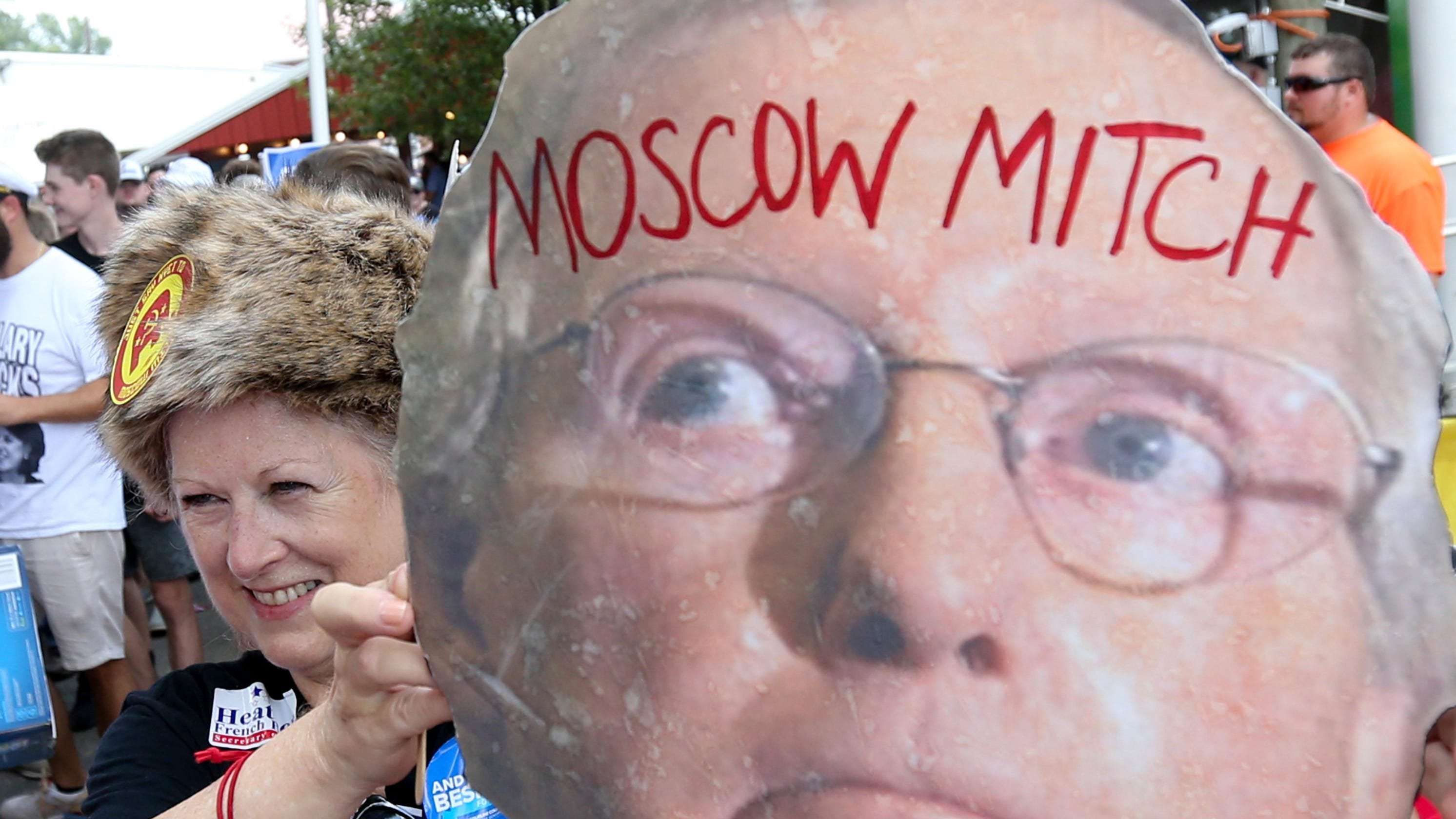 image for 'Moscow Mitch' follows McConnell to Kentucky at Fancy Farm picnic