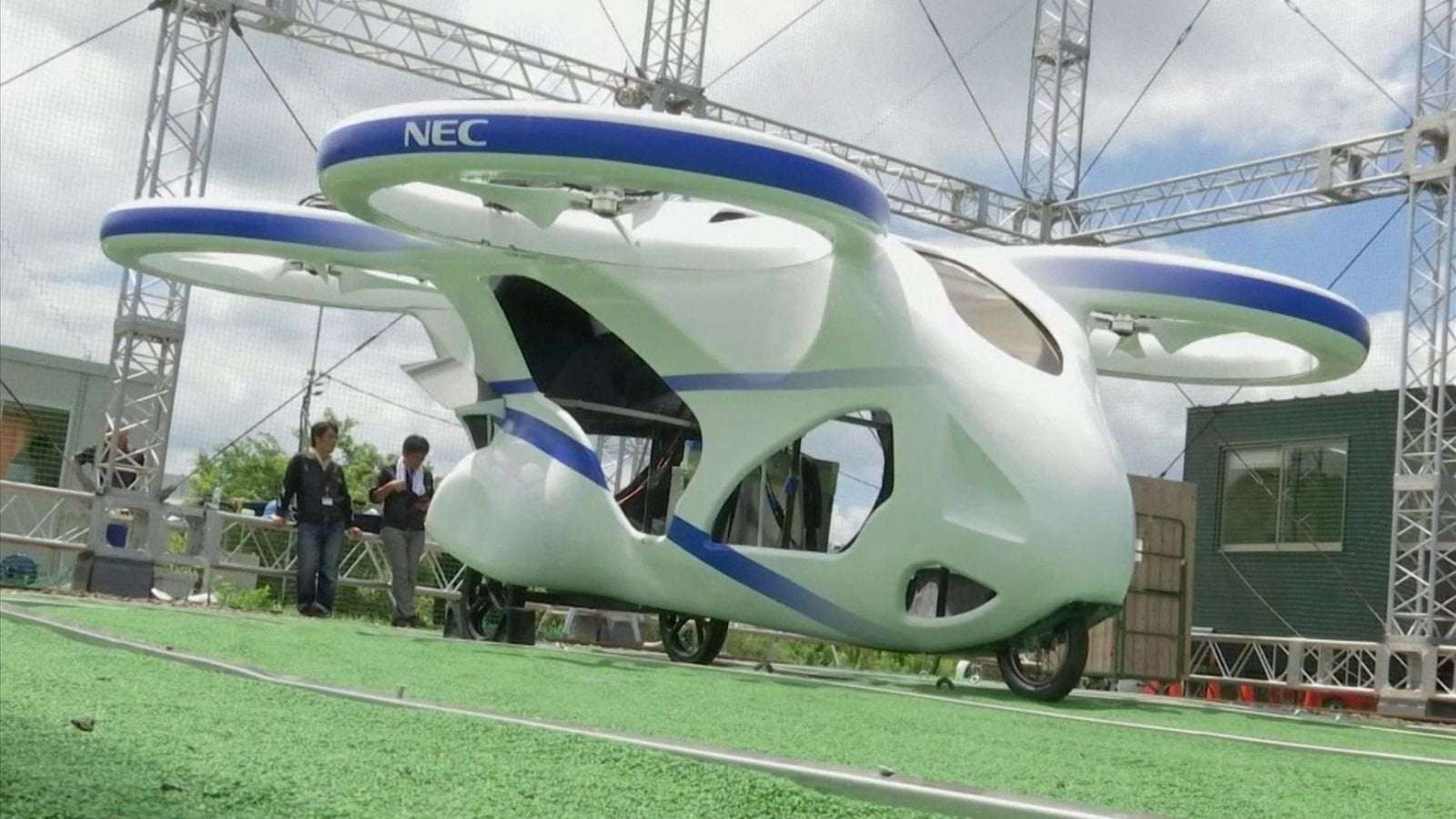 image for Japan successfully tests flying car which hovers steadily for a minute