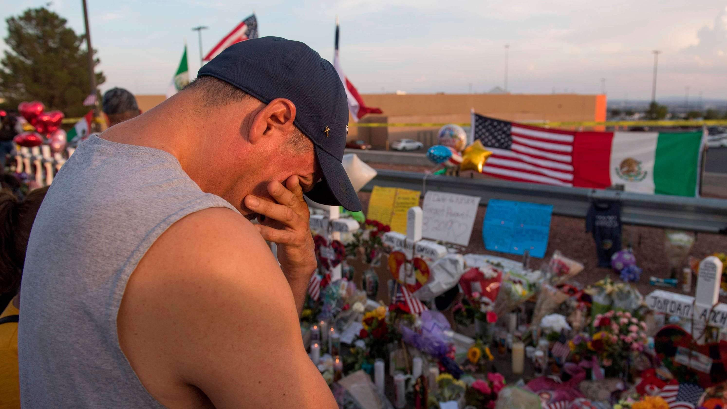 image for Mass shootings force foreign countries to issue US travel warnings