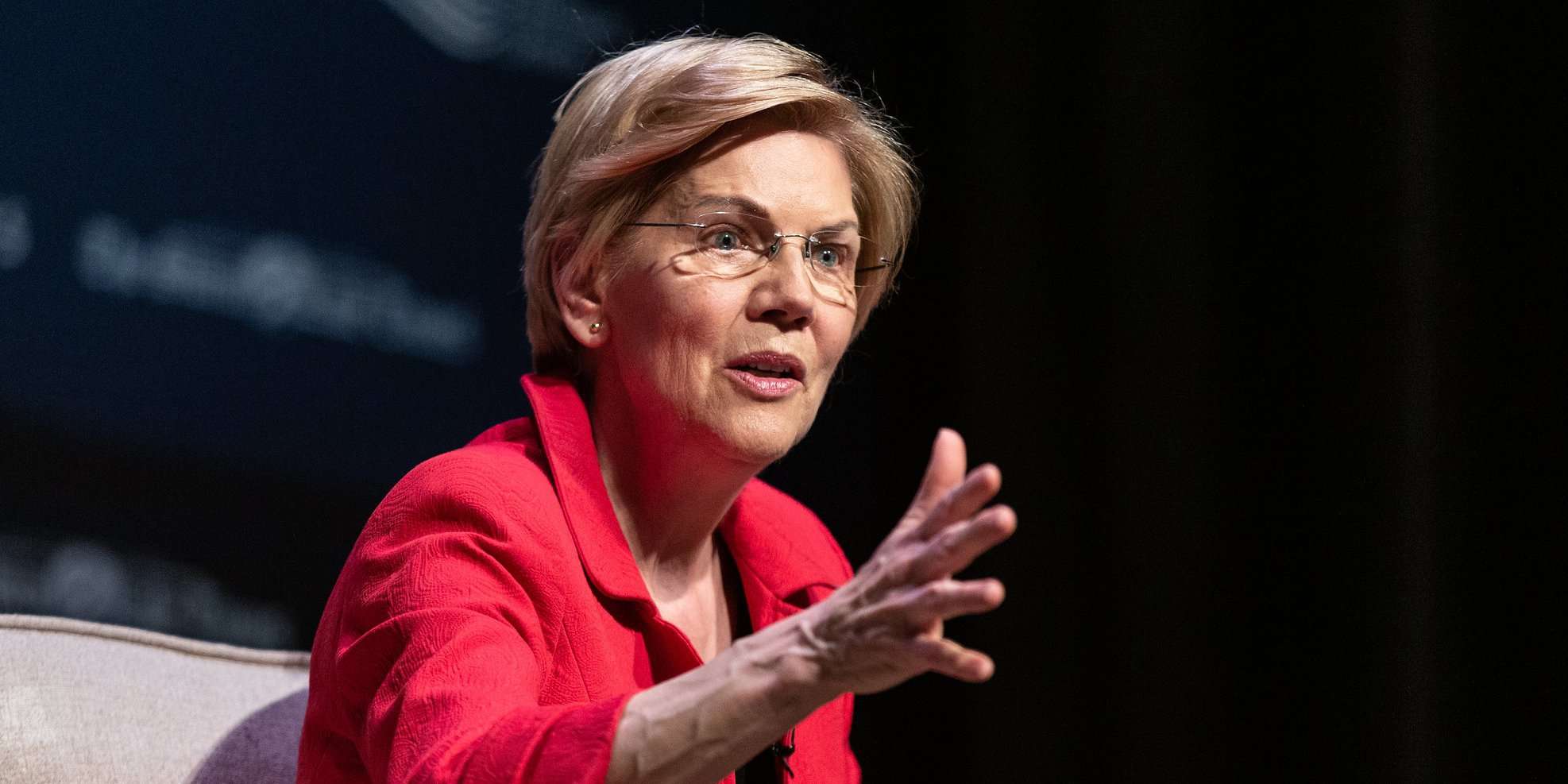 image for Warren pledges to restore net neutrality if elected