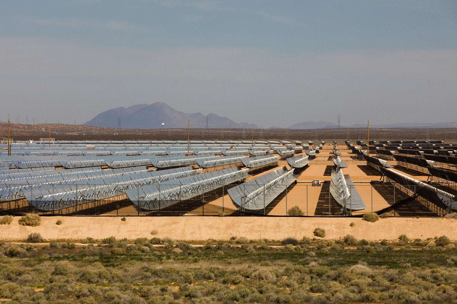 image for Solar power could replace all US hydro dams using ‘just 13% of the space’