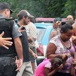 image for POS pepper spraying a little girl