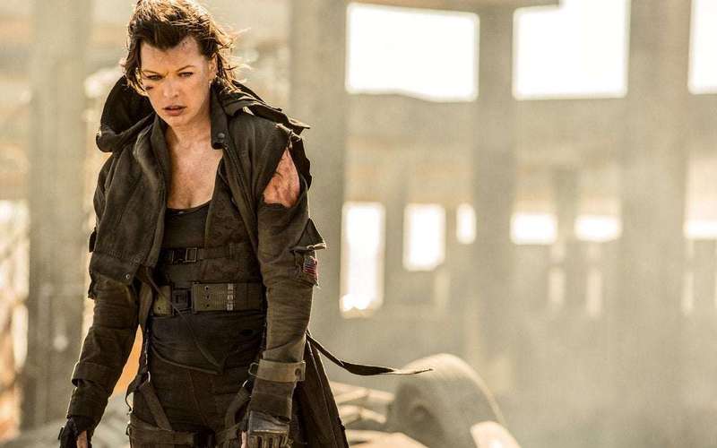 image for Milla Jovovich's 'Resident Evil' Stunt Double Sues Producers Over "Horrific" On-Set Injury