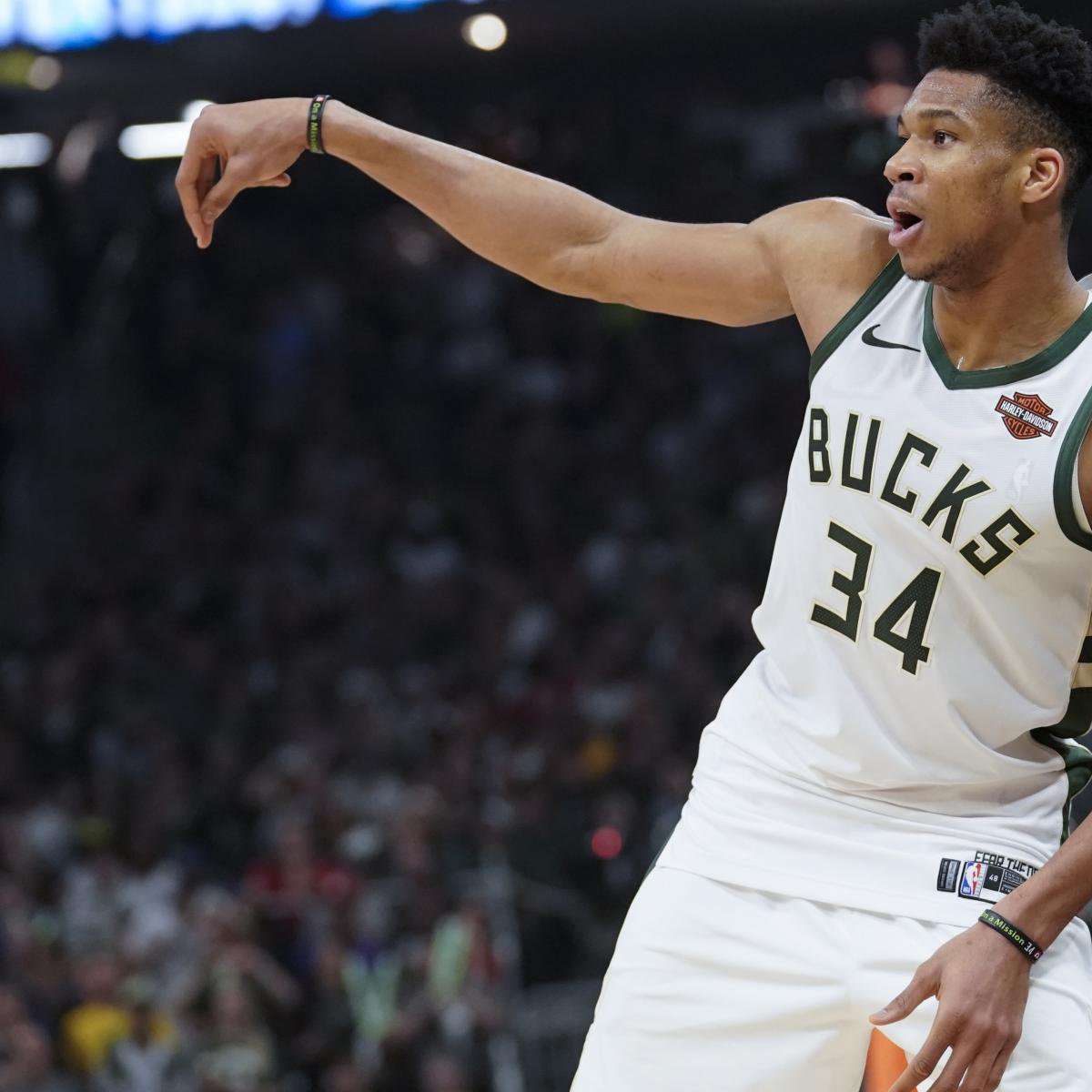 image for Bucks GM Says Giannis Antetokounmpo Will Be Offered Supermax Contract in 2020