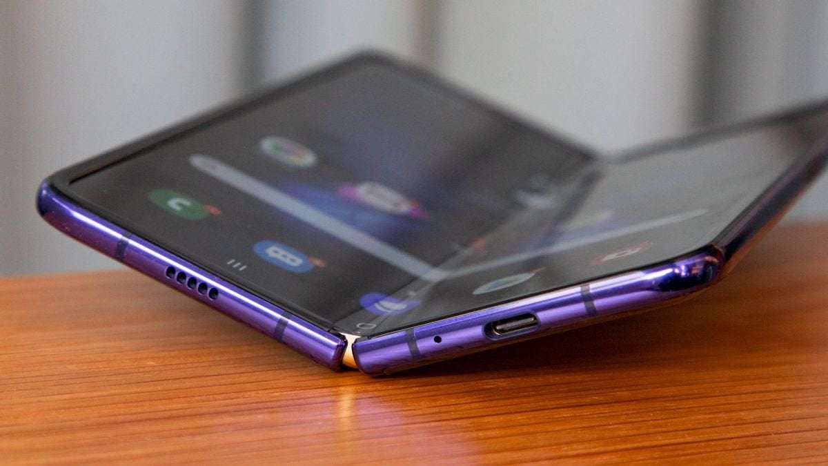image for Samsung Galaxy Fold Sold Out, Some People Paying $4,000 For One