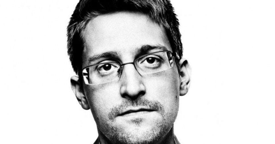 image for 'Unbelievable': Snowden Calls Out Media for Failing to Press US Politicians on Inconsistent Support of Whistleblowers